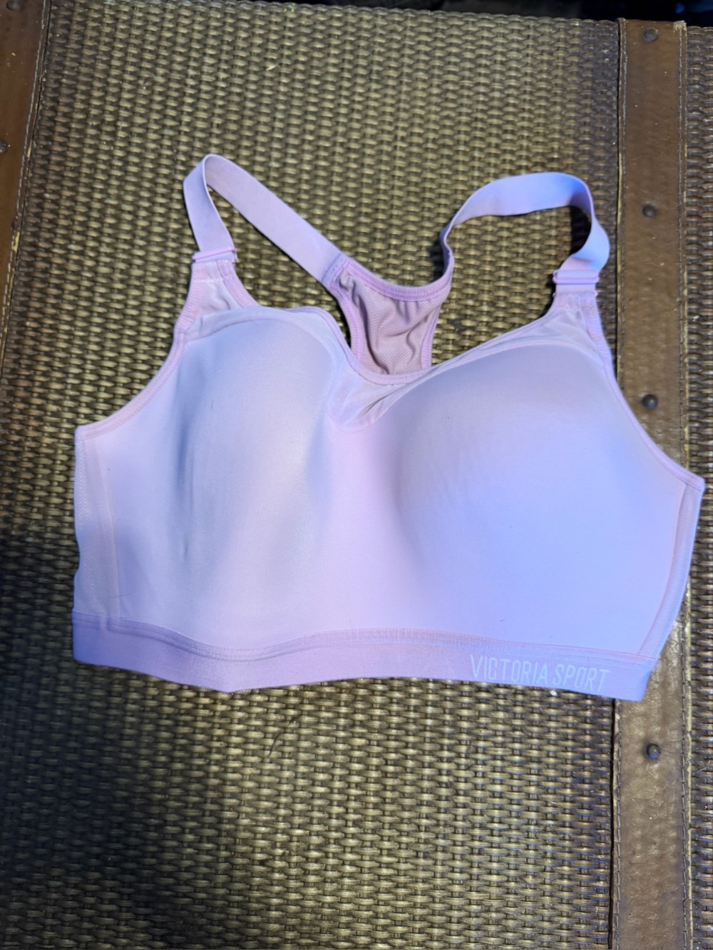 Victoria’s Secret Sport Size 34DD Incredible Lightweight Sports Bra